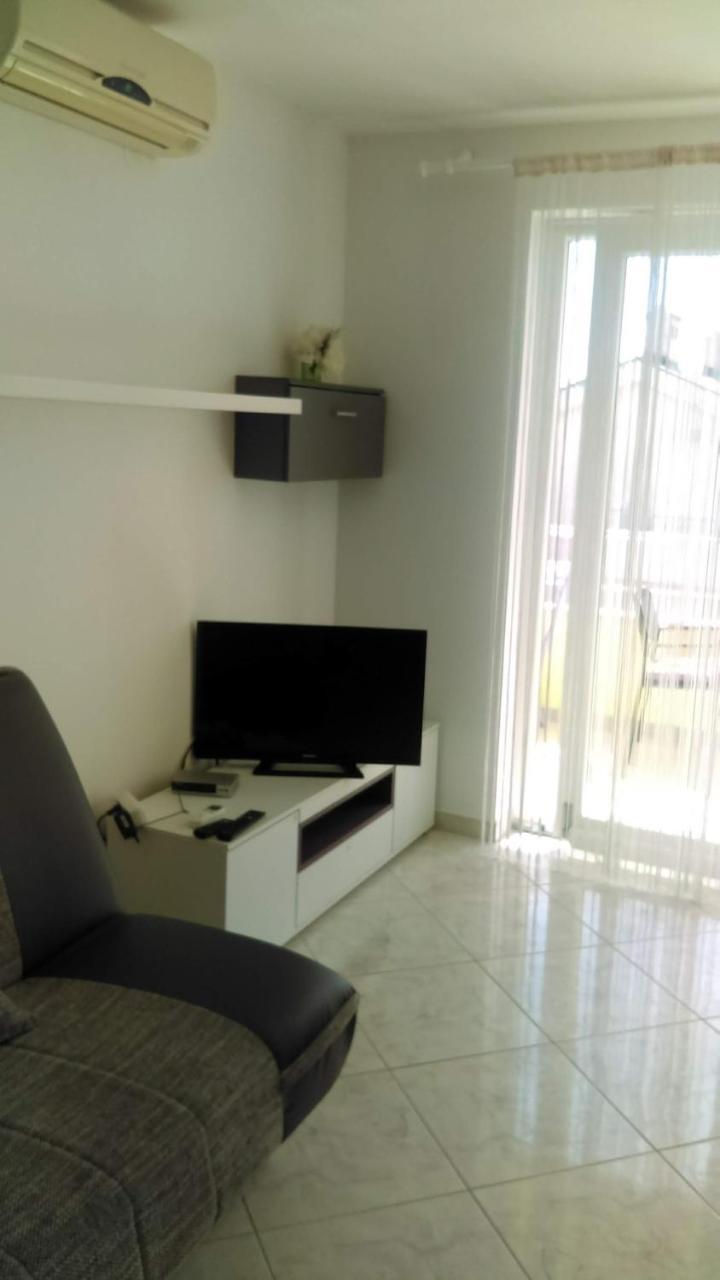נובליה Apartments Diva מראה חיצוני תמונה